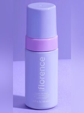 Florence by Mills Clear The Way Clarifying Face Wash